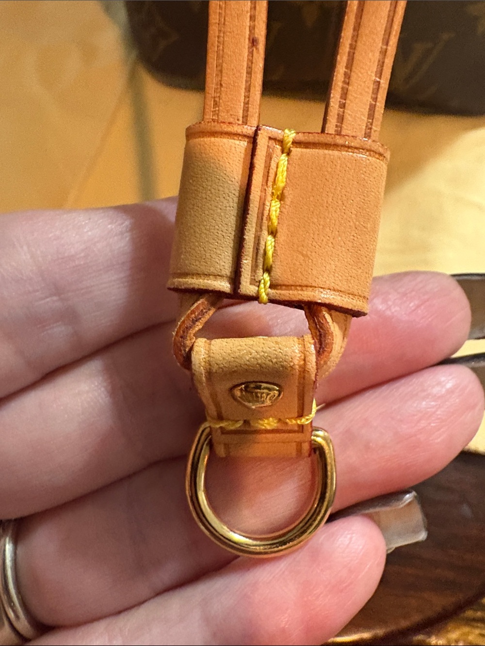 LOUIS VUITTON Monogram MM (Medium Model) Neverfull Canvas Tote - Picture 8 of 13